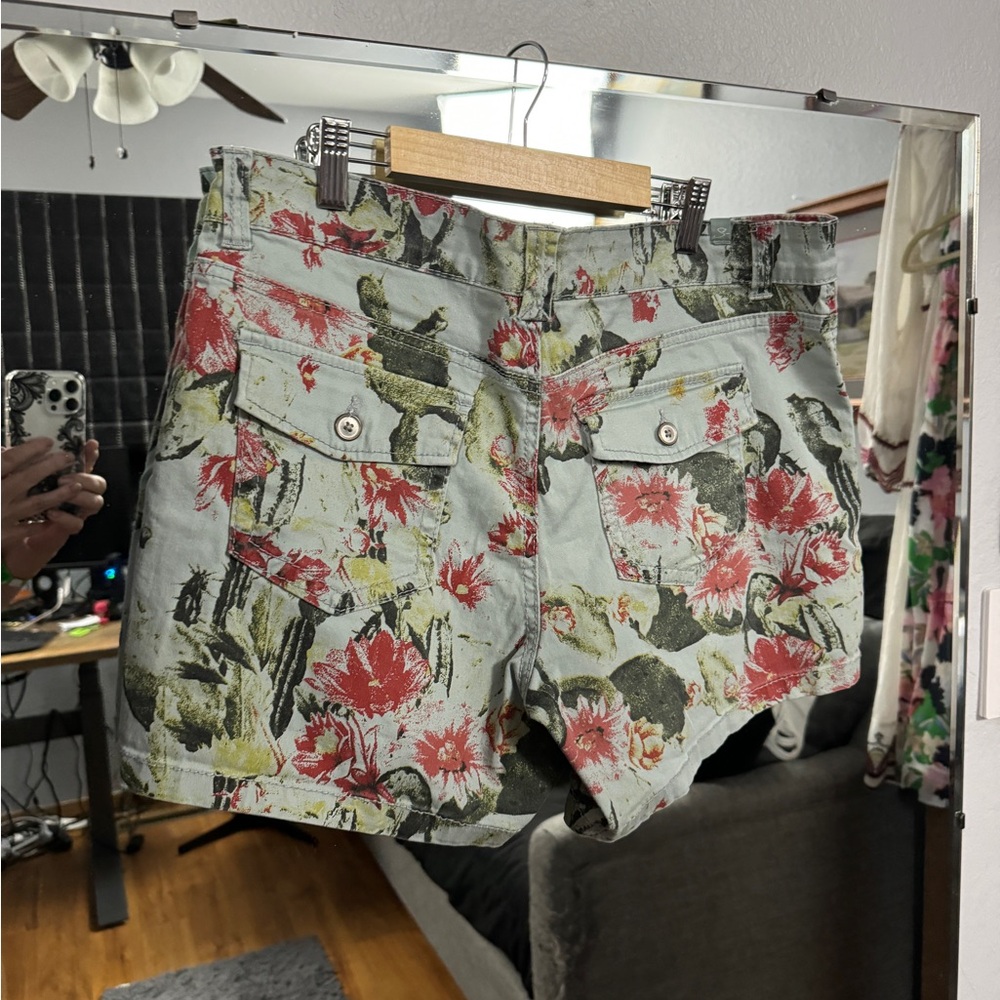 Supplies by Union Bay print shorts, size 12.